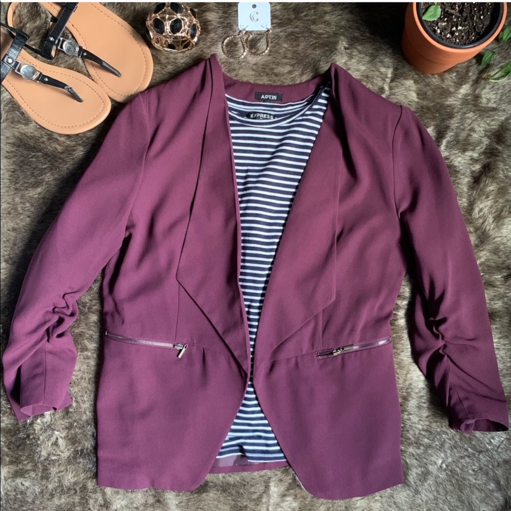 Maroon wine open front blazer 3/4 sleeves